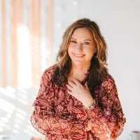 Laura W.